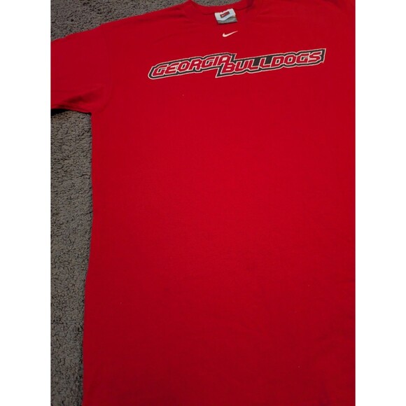 Vintage Y2K Nike University of Georgia Bulldogs Textured Red T-Shirt Men's L - Picture 4 of 7